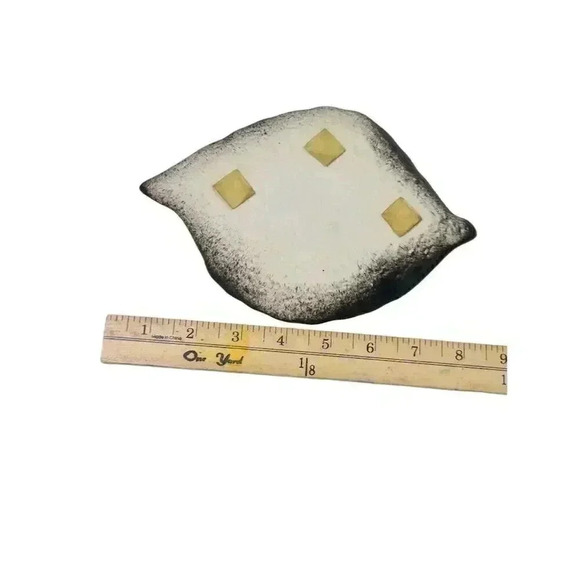 Japanese Leaf-Shaped Ceramic Decorative Plate Multicolor 8" Glossy - Picture 5 of 6